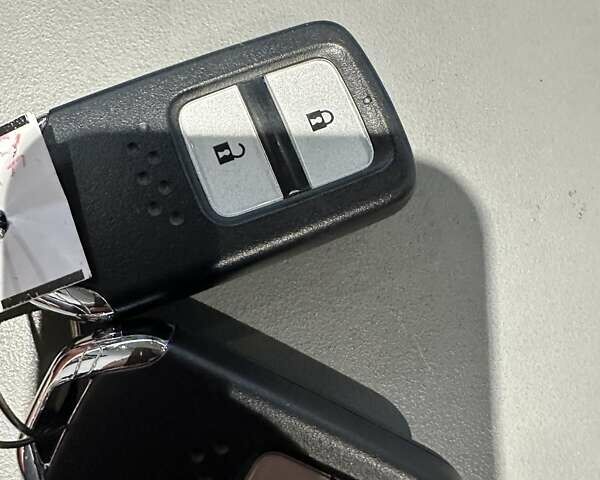 Белый Хонда M-NV, объемом двигателя 0 л и пробегом 42 тыс. км за 12300 $, фото 23 на Automoto.ua