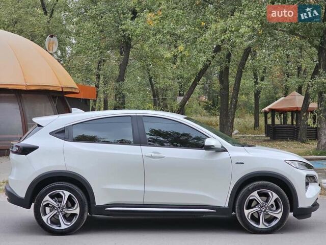 Белый Хонда M-NV, объемом двигателя 0 л и пробегом 40 тыс. км за 17000 $, фото 3 на Automoto.ua