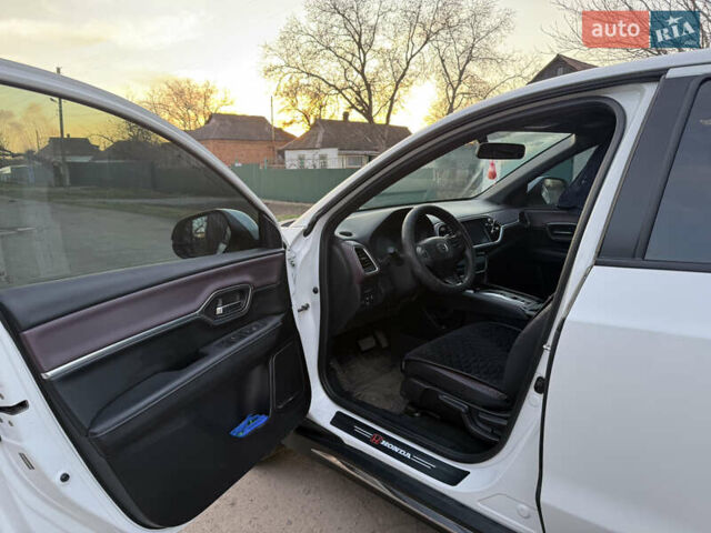 Белый Хонда M-NV, объемом двигателя 0 л и пробегом 30 тыс. км за 18000 $, фото 5 на Automoto.ua