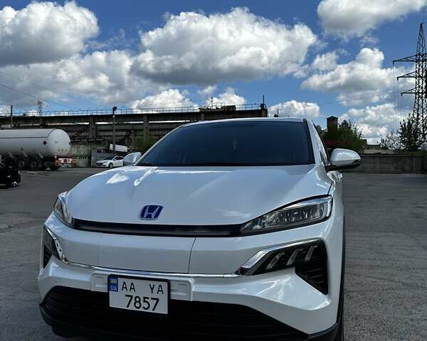 Білий Хонда M-NV, об'ємом двигуна 0 л та пробігом 25 тис. км за 18500 $, фото 1 на Automoto.ua