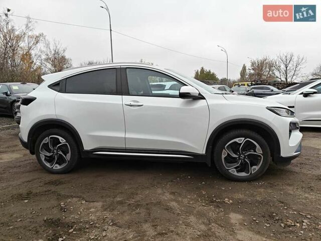 Белый Хонда M-NV, объемом двигателя 0 л и пробегом 28 тыс. км за 19300 $, фото 3 на Automoto.ua