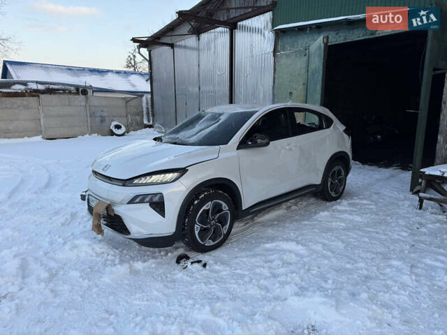 Білий Хонда M-NV, об'ємом двигуна 0 л та пробігом 10 тис. км за 9000 $, фото 3 на Automoto.ua
