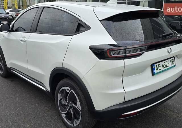 Белый Хонда M-NV, объемом двигателя 0 л и пробегом 15 тыс. км за 18700 $, фото 1 на Automoto.ua