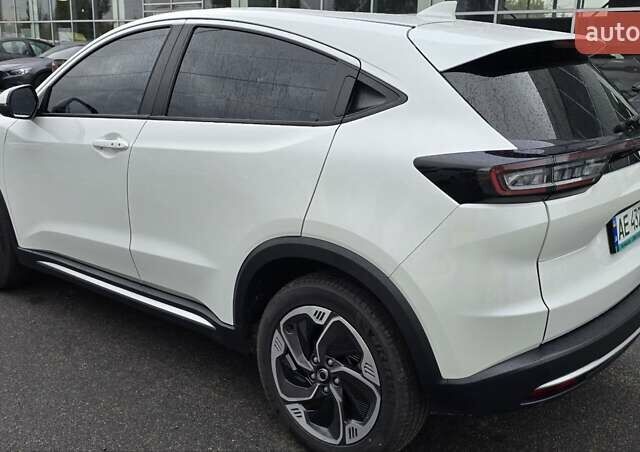 Белый Хонда M-NV, объемом двигателя 0 л и пробегом 15 тыс. км за 18700 $, фото 5 на Automoto.ua