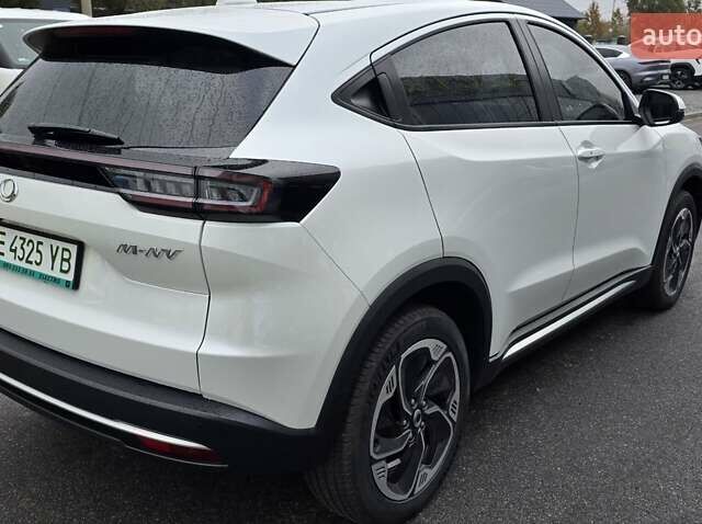 Белый Хонда M-NV, объемом двигателя 0 л и пробегом 15 тыс. км за 18700 $, фото 2 на Automoto.ua