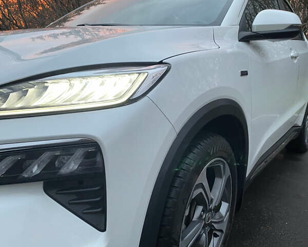 Белый Хонда M-NV, объемом двигателя 0 л и пробегом 35 тыс. км за 20200 $, фото 5 на Automoto.ua