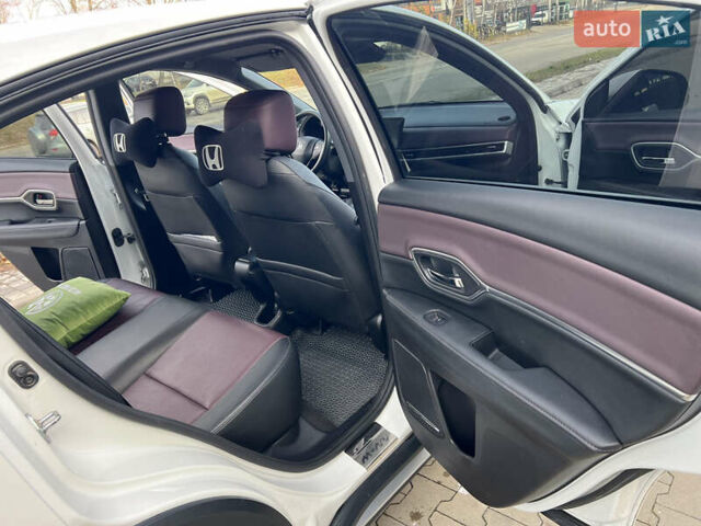 Белый Хонда M-NV, объемом двигателя 0 л и пробегом 29 тыс. км за 18200 $, фото 12 на Automoto.ua