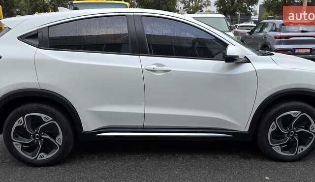 Белый Хонда M-NV, объемом двигателя 0 л и пробегом 15 тыс. км за 18700 $, фото 4 на Automoto.ua