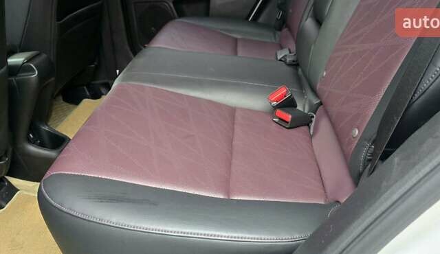 Белый Хонда M-NV, объемом двигателя 0 л и пробегом 15 тыс. км за 18700 $, фото 12 на Automoto.ua