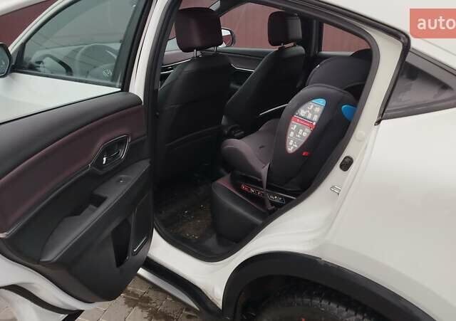 Белый Хонда M-NV, объемом двигателя 0 л и пробегом 5 тыс. км за 20000 $, фото 7 на Automoto.ua