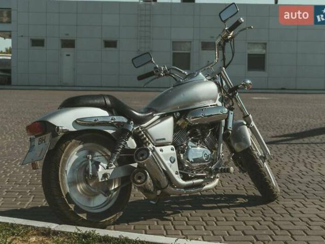 Серый Хонда Magna 250, объемом двигателя 0.25 л и пробегом 39 тыс. км за 2200 $, фото 5 на Automoto.ua