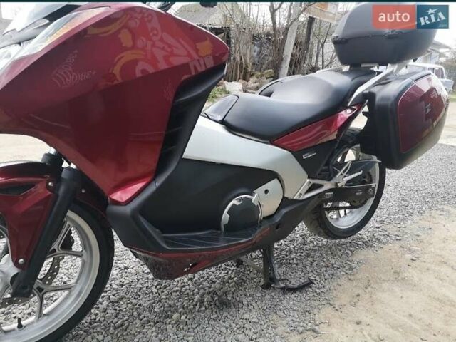 Красный Хонда NC 700X Integra, объемом двигателя 0 л и пробегом 17 тыс. км за 6000 $, фото 20 на Automoto.ua