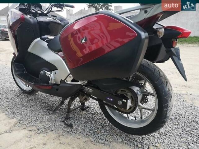 Красный Хонда NC 700X Integra, объемом двигателя 0 л и пробегом 17 тыс. км за 6000 $, фото 19 на Automoto.ua