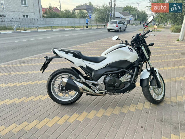 Білий Хонда NC 750S, об'ємом двигуна 0.75 л та пробігом 26 тис. км за 6900 $, фото 11 на Automoto.ua