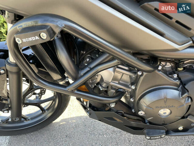 Хонда NC 750S 2019 у Бердичеве на Automoto.ua Чорний Хонда NC 750S, об'ємом двигуна 0.75 л та пробігом 11 тис. км за 9999 $, фото 22 на Automoto.ua