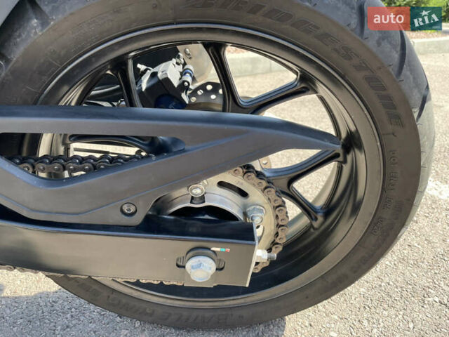 Хонда NC 750S 2019 у Бердичеве на Automoto.ua Чорний Хонда NC 750S, об'ємом двигуна 0.75 л та пробігом 11 тис. км за 9999 $, фото 19 на Automoto.ua