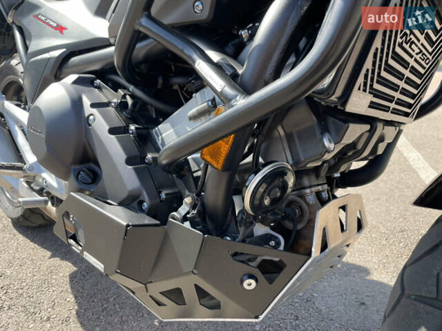 Хонда NC 750S 2019 у Бердичеве на Automoto.ua Чорний Хонда NC 750S, об'ємом двигуна 0.75 л та пробігом 11 тис. км за 9999 $, фото 14 на Automoto.ua