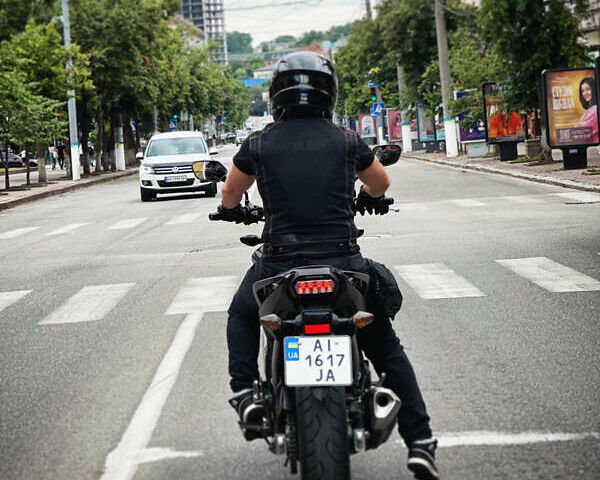 Черный Хонда NC 750S, объемом двигателя 0.75 л и пробегом 20 тыс. км за 5900 $, фото 5 на Automoto.ua