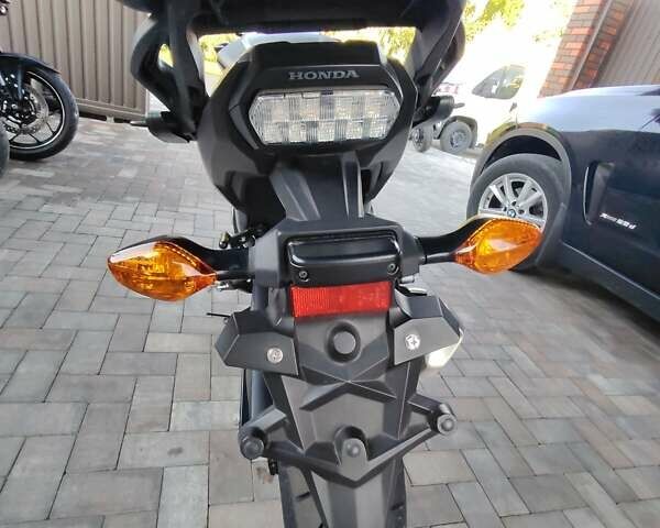 Хонда NC 750S, объемом двигателя 0.75 л и пробегом 3 тыс. км за 8400 $, фото 5 на Automoto.ua