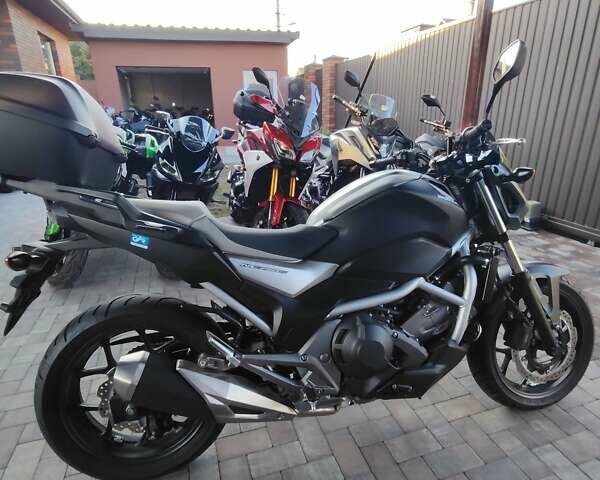 Хонда NC 750S, объемом двигателя 0.75 л и пробегом 3 тыс. км за 8400 $, фото 13 на Automoto.ua