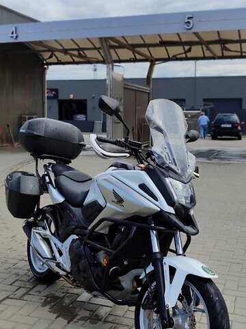 Чорний Хонда NC 750X, об'ємом двигуна 0.74 л та пробігом 25 тис. км за 7200 $, фото 1 на Automoto.ua