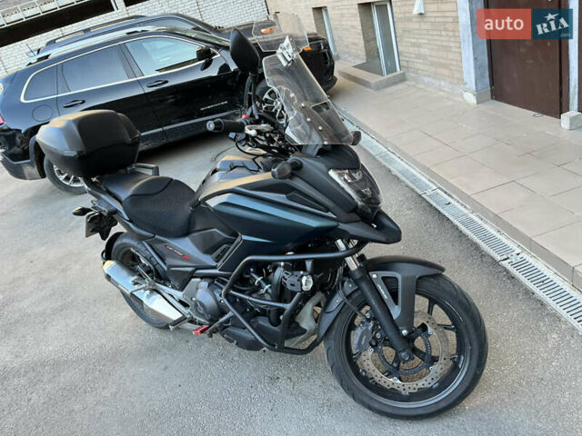 Черный Хонда NC 750X, объемом двигателя 0.75 л и пробегом 46 тыс. км за 7400 $, фото 1 на Automoto.ua