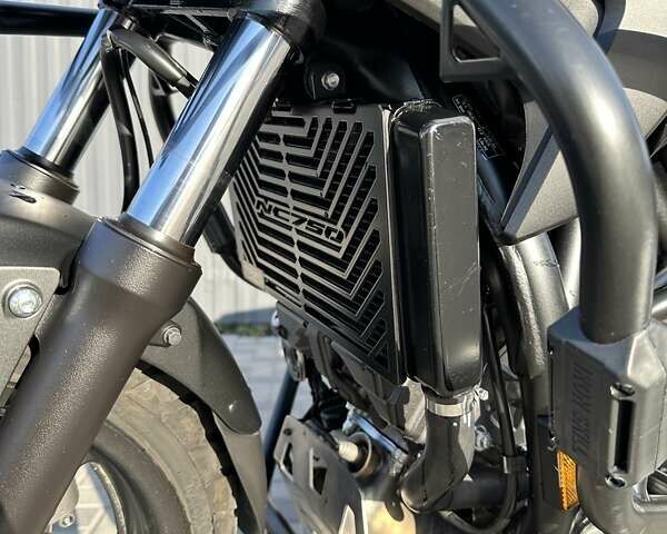 Черный Хонда NC 750X, объемом двигателя 0.75 л и пробегом 23 тыс. км за 9500 $, фото 2 на Automoto.ua