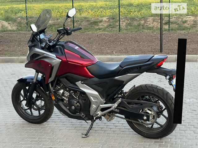 Червоний Хонда NC 750X, об'ємом двигуна 0.75 л та пробігом 2 тис. км за 9990 $, фото 11 на Automoto.ua