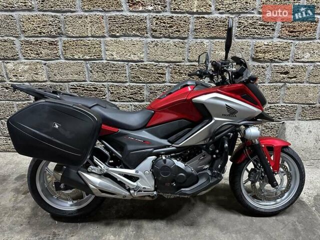 Хонда NC 750X, об'ємом двигуна 0 л та пробігом 29 тис. км за 7500 $, фото 3 на Automoto.ua
