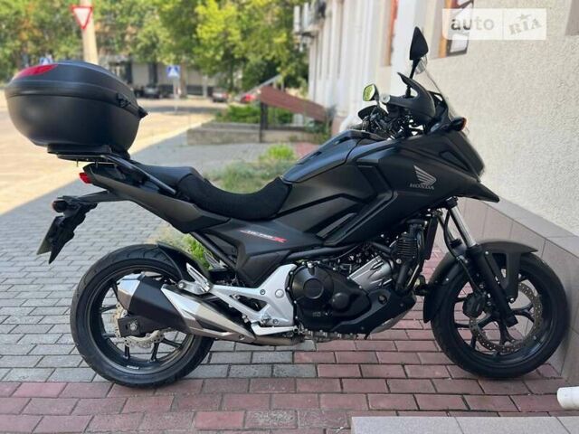 Хонда NC 750X, об'ємом двигуна 0 л та пробігом 35 тис. км за 8500 $, фото 5 на Automoto.ua