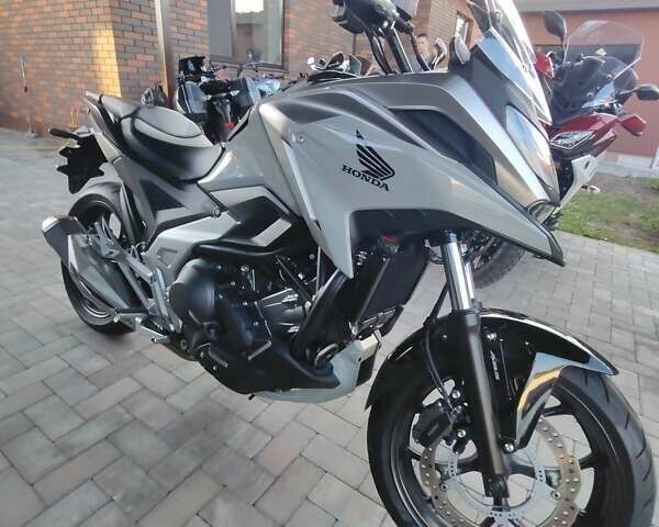 Хонда NC 750X, объемом двигателя 0.75 л и пробегом 25 тыс. км за 9800 $, фото 1 на Automoto.ua