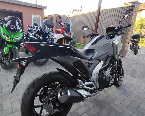 Хонда NC 750X, объемом двигателя 0.75 л и пробегом 25 тыс. км за 9800 $, фото 9 на Automoto.ua