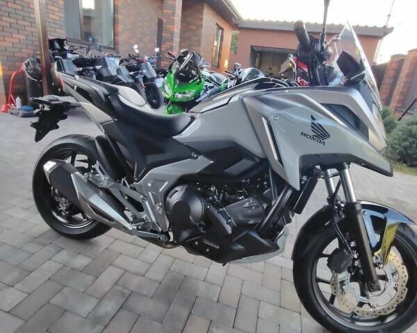 Хонда NC 750X, объемом двигателя 0.75 л и пробегом 25 тыс. км за 9800 $, фото 6 на Automoto.ua