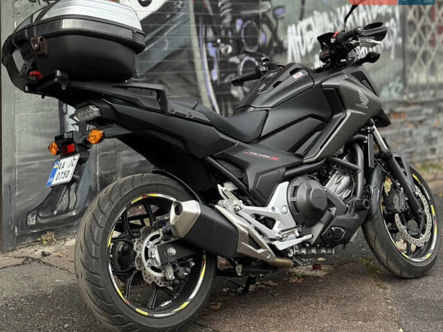 Хонда NC 750X, объемом двигателя 0 л и пробегом 14 тыс. км за 9500 $, фото 2 на Automoto.ua