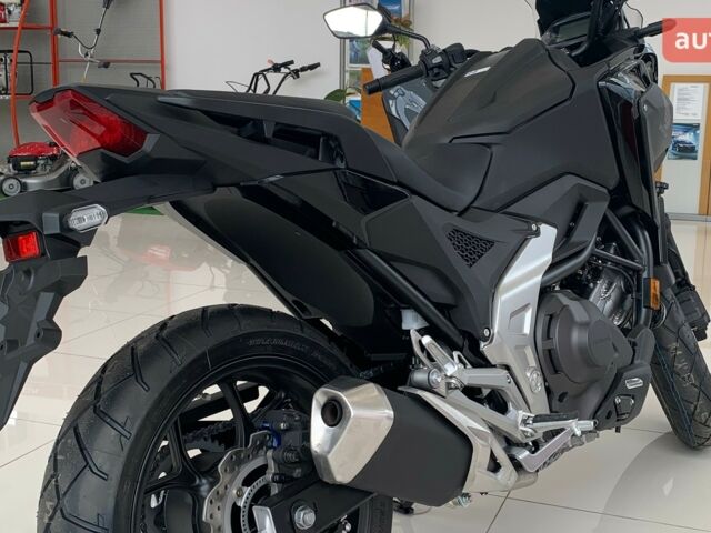 купить новое авто Хонда NC 750X 2025 года от официального дилера «Форсаж авто» Хонда фото
