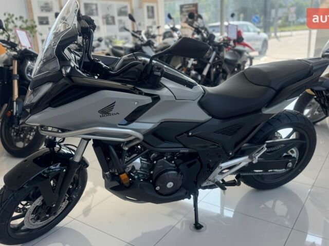 купить новое авто Хонда NC 750X 2025 года от официального дилера «Форсаж авто» Хонда фото