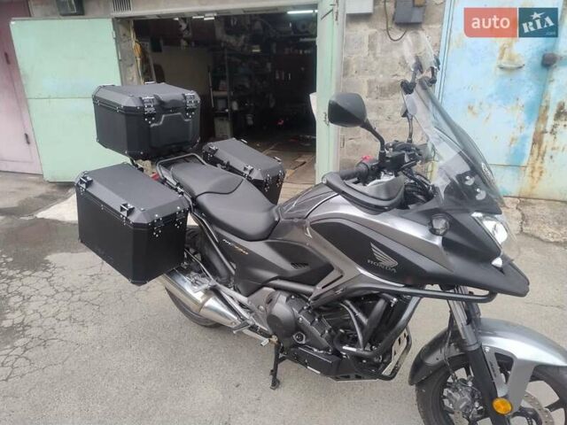 Серый Хонда NC 750X, объемом двигателя 0.74 л и пробегом 11 тыс. км за 8300 $, фото 14 на Automoto.ua