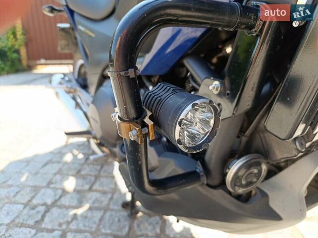 Синий Хонда NC 750X, объемом двигателя 0.75 л и пробегом 26 тыс. км за 7600 $, фото 7 на Automoto.ua