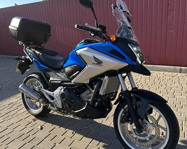 Синий Хонда NC 750X, объемом двигателя 0.75 л и пробегом 27 тыс. км за 6600 $, фото 6 на Automoto.ua