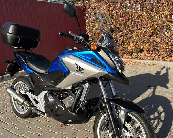 Синий Хонда NC 750X, объемом двигателя 0.75 л и пробегом 27 тыс. км за 6600 $, фото 7 на Automoto.ua