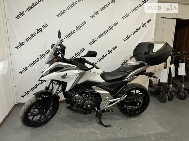 Хонда NC 750XA, об'ємом двигуна 0 л та пробігом 21 тис. км за 9800 $, фото 4 на Automoto.ua