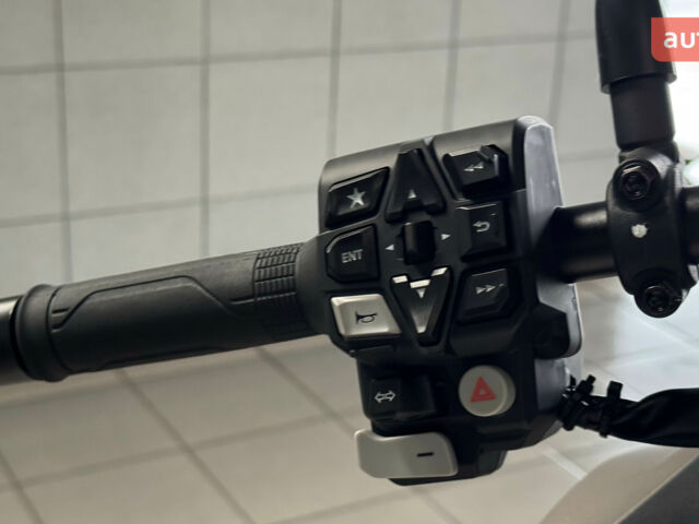Хонда NT 1100, объемом двигателя 1.08 л и пробегом 0 тыс. км за 18144 $, фото 16 на Automoto.ua