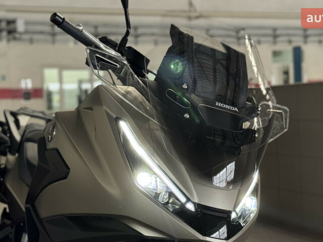 Хонда NT 1100, объемом двигателя 1.08 л и пробегом 0 тыс. км за 16829 $, фото 8 на Automoto.ua