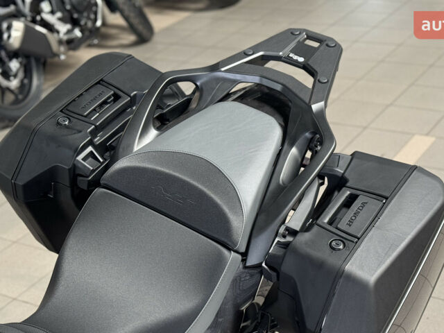 Хонда NT 1100, об'ємом двигуна 1.08 л та пробігом 0 тис. км за 17774 $, фото 19 на Automoto.ua