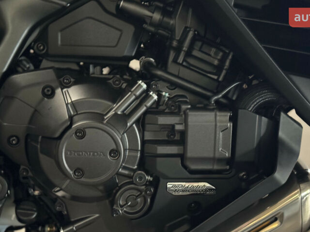 Хонда NT 1100, об'ємом двигуна 1.08 л та пробігом 0 тис. км за 17774 $, фото 18 на Automoto.ua