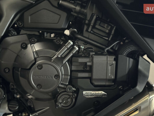 Хонда NT 1100, объемом двигателя 1.08 л и пробегом 0 тыс. км за 16829 $, фото 18 на Automoto.ua