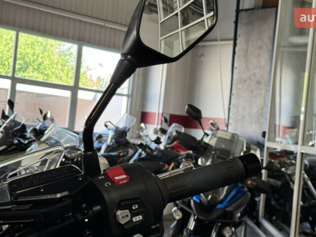 Хонда NT 1100, объемом двигателя 1.08 л и пробегом 0 тыс. км за 16829 $, фото 10 на Automoto.ua