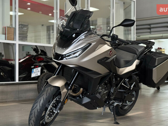 Хонда NT 1100, об'ємом двигуна 1.08 л та пробігом 0 тис. км за 17774 $, фото 6 на Automoto.ua