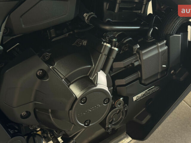 Хонда NT 1100, объемом двигателя 1.08 л и пробегом 0 тыс. км за 17774 $, фото 22 на Automoto.ua