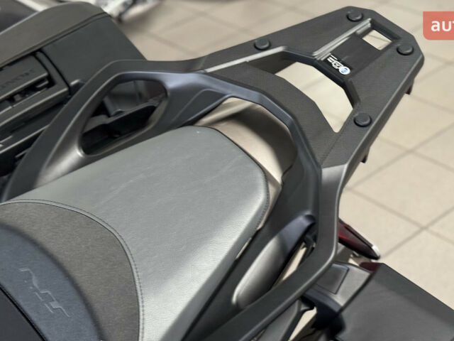 Хонда NT 1100, об'ємом двигуна 1.08 л та пробігом 0 тис. км за 17774 $, фото 22 на Automoto.ua